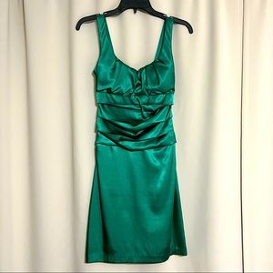 B Darlin green satin cocktail / prom dress - size 1/2